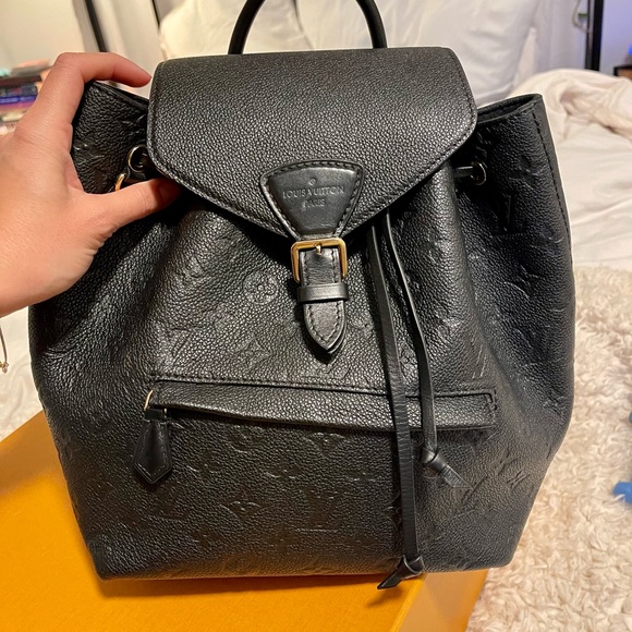 LOUIS VUITTON
Empreinte Montsouris PM Black Backpack (online edition only) - Picture 7 of 16